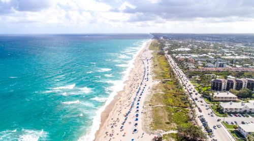826 Kokomo Key Ln, Delray Beach FL  33483-6027 exterior