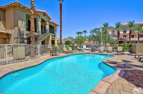 50690 Santa Rosa Plz, La Quinta, CA