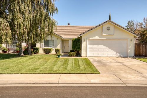 2531 Bordona Dr, Riverbank, CA 95367-2791