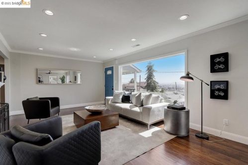 7308 Hillmont Dr, Oakland, CA 94605-2928