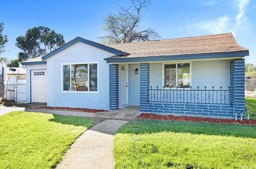 7832 Fairfax Ln, San Bernardino, CA 92410-4554