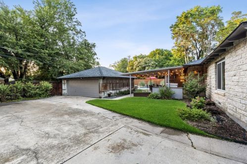 9335 Frst Hl Blvd, Dallas TX 75218-4004 exterior