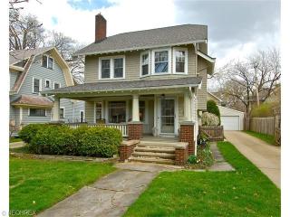 1267 Arlington Rd, Cleveland, OH 44107-1001