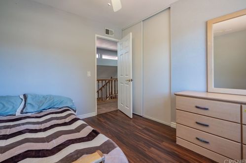 2828 Inyo Cir, Simi Valley CA 93063-2002 exterior