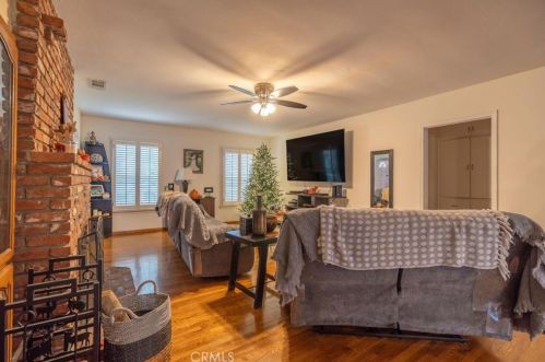 9920 Broadway, Temple City CA  91780-2618 exterior