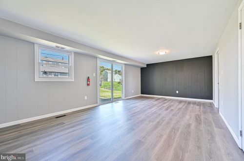 31 Niagara Ln, Willingboro NJ  08046-1249 exterior