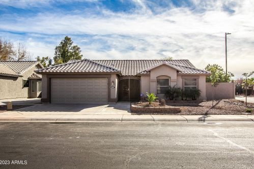 6047 Pontiac Dr, Glendale, AZ 85308-6707