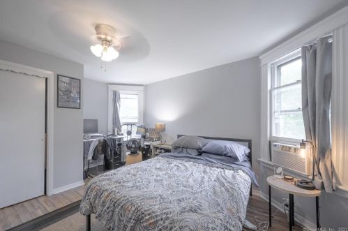 26 Mount Pleasant St, Derby CT  06418-2043 exterior