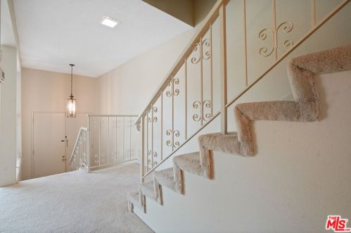 1966 Huntington Dr, South Pasadena CA  91030-4950 exterior