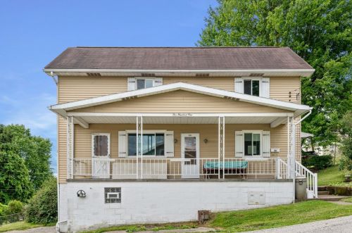 501 Woodward Ave, North Charleroi, PA 15022-2272