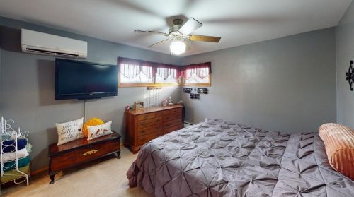 118 Glenwood Ave, Evans City PA  16033-9308 exterior