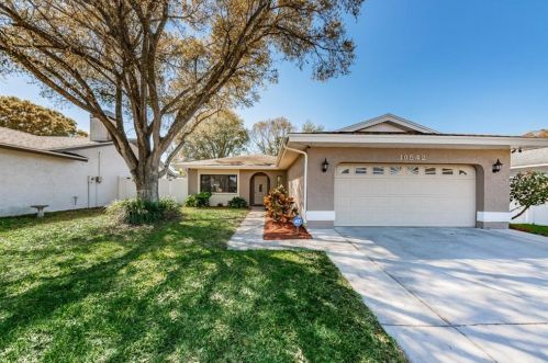 10542 Oakhaven Dr, Pinellas Park, FL 33782-2507