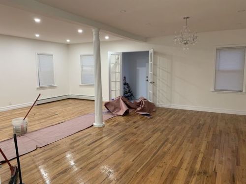 24416 137th Rd, Jamaica, NY 11422-1807