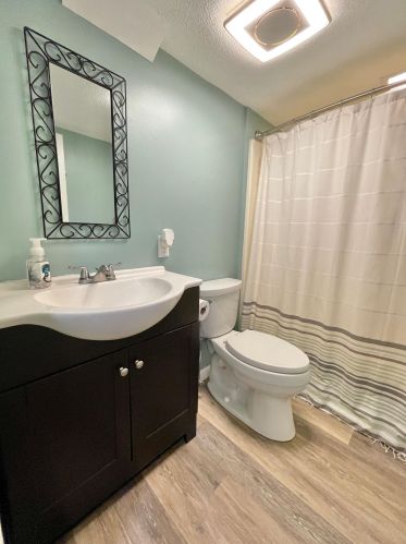 248 Bow Lake Rd, Northwood NH  03261-3315 exterior