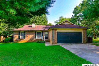 5016 Shaun Cir, Huntsville, AL 35811-9583