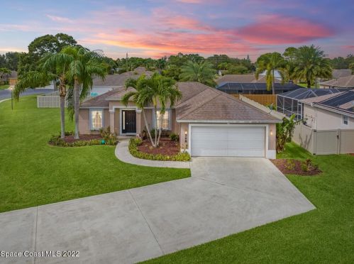 568 High Hawk Cir, Vero Beach, FL 32962-7154