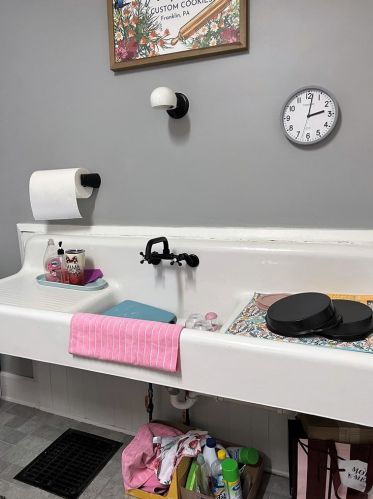 1404 Otter St, Franklin PA  16323-1218 exterior