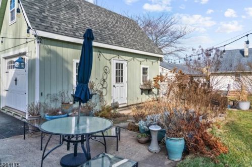 21 Bank St, Manville NJ  08835-2401 exterior