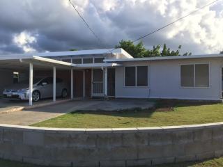 594 Kipuka Pl, Kailua, HI 96734-2461