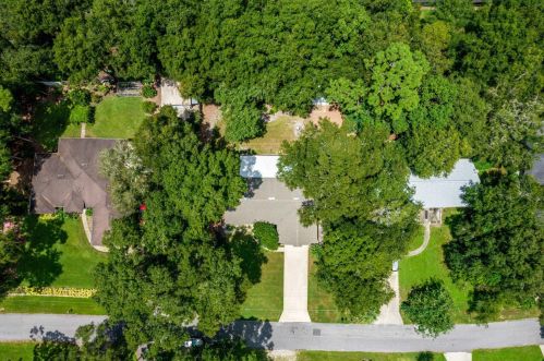 25749 Pinehurst St, Mount Plymouth FL  32776-9014 exterior