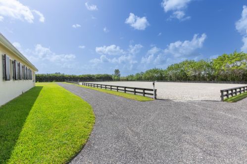 15380 46th Ln, West Palm Beach FL  33414-7452 exterior