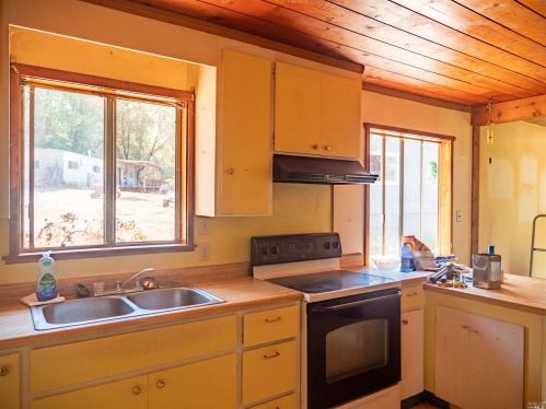 22619 Eastside Rd, Willits CA  95490-9780 exterior