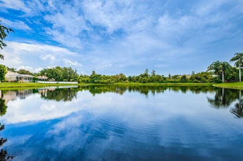 1863 Kinsmere Dr, New Port Richey FL  34655-4539 exterior