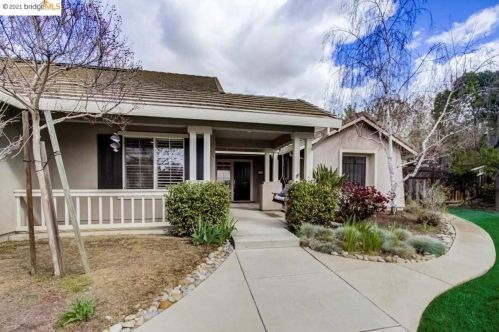 2176 Normandy Cir, Livermore, CA 94550-8226