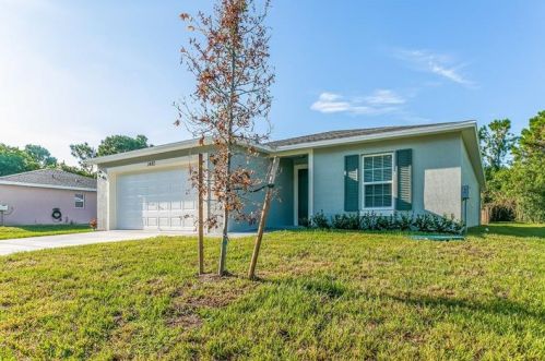 1480 Gadsan Ave, Fort Pierce, FL 34953-6561