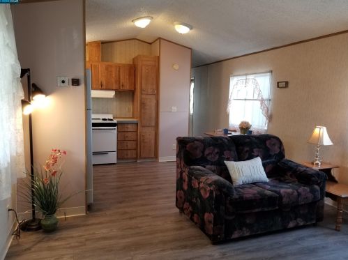 46 Cayuga St, Oakley CA  94561-1661 exterior