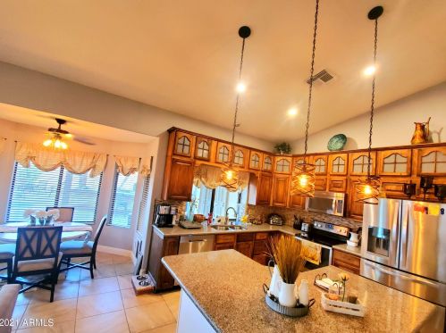 449 Port Dr, Gilbert, AZ 85233-6716