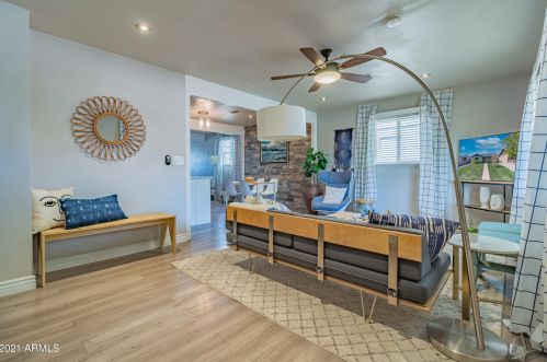 1106 12 St, Phoenix AZ 85086-7448 exterior