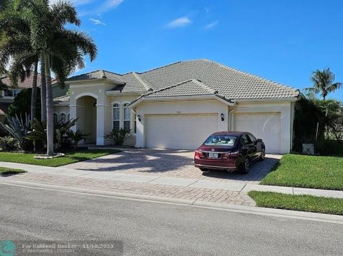 3921 Hamilton Ky, West Palm Beach, FL 33411-7444