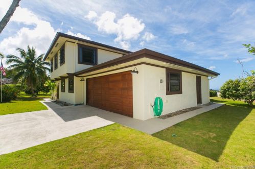 98-1328 Onikiniki Pl, Aiea, HI 96701-2846