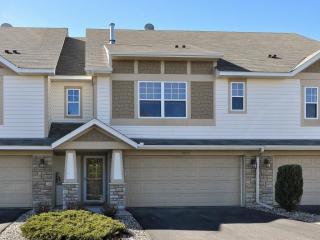 9095 Meadow Way, Victoria, MN 55386-4518