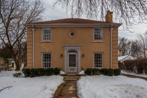 5666 Stanton Dr, Milwaukee, WI 53209-4358