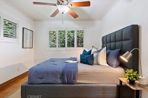 4429 Petit Ave, Van Nuys CA  91436-3211 exterior