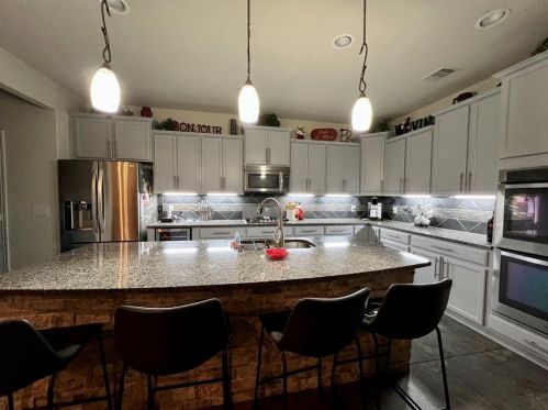 24630 Emerald Pool Falls Dr, Tomball, TX 77375-5371