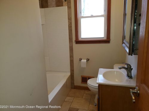 332 Northrop Rd, Bricktown NJ  08723-6812 exterior