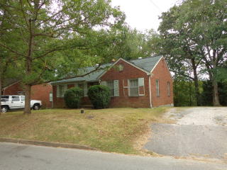 1135 Chickasaw Rd, Paris, TN 38242-4304