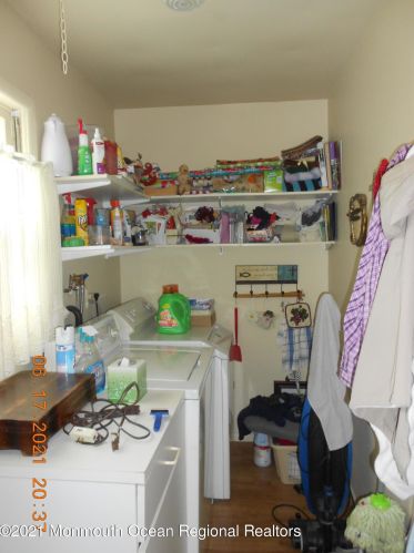 602 Ranger Dr, Lacey NJ  08731-1901 exterior