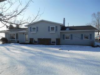 14240 Cenfield St, Alliance, OH 44601-9487