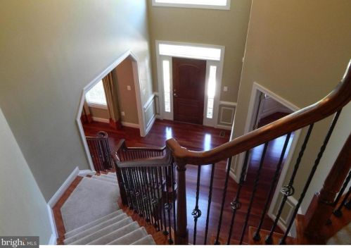 7109 Granberry Way, Springfield VA  22151-3325 exterior