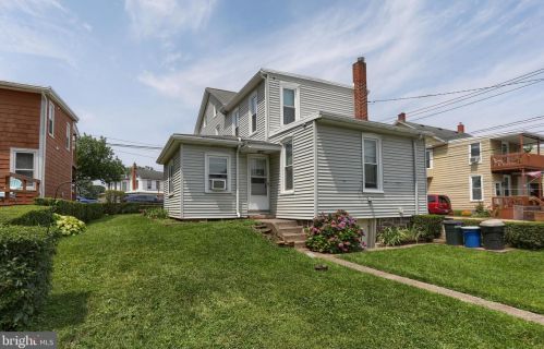 101 Rosanna St, Hummelstown PA  17036-1519 exterior