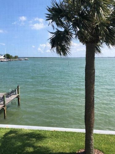 1177 Bayshore Dr, Fort Pierce, FL 34949-3045