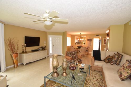 15347 Strathearn Dr, Delray Beach, FL 10404-2837