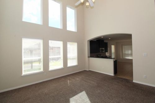 627 Oak Circle Dr, Conroe TX  77301-3167 exterior