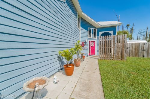 2409 Kimberly Dr, Lynn Haven, FL 32444-4847