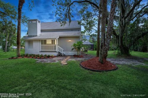 1655 Harlock Rd, Melbourne, FL 32934-7154