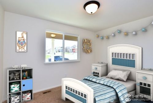 2682 Turquoise St, Loveland CO 80537-2033 exterior